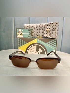 Brand New Paul Frank Tortoise “Kid Royale” Unisex Sunglasses